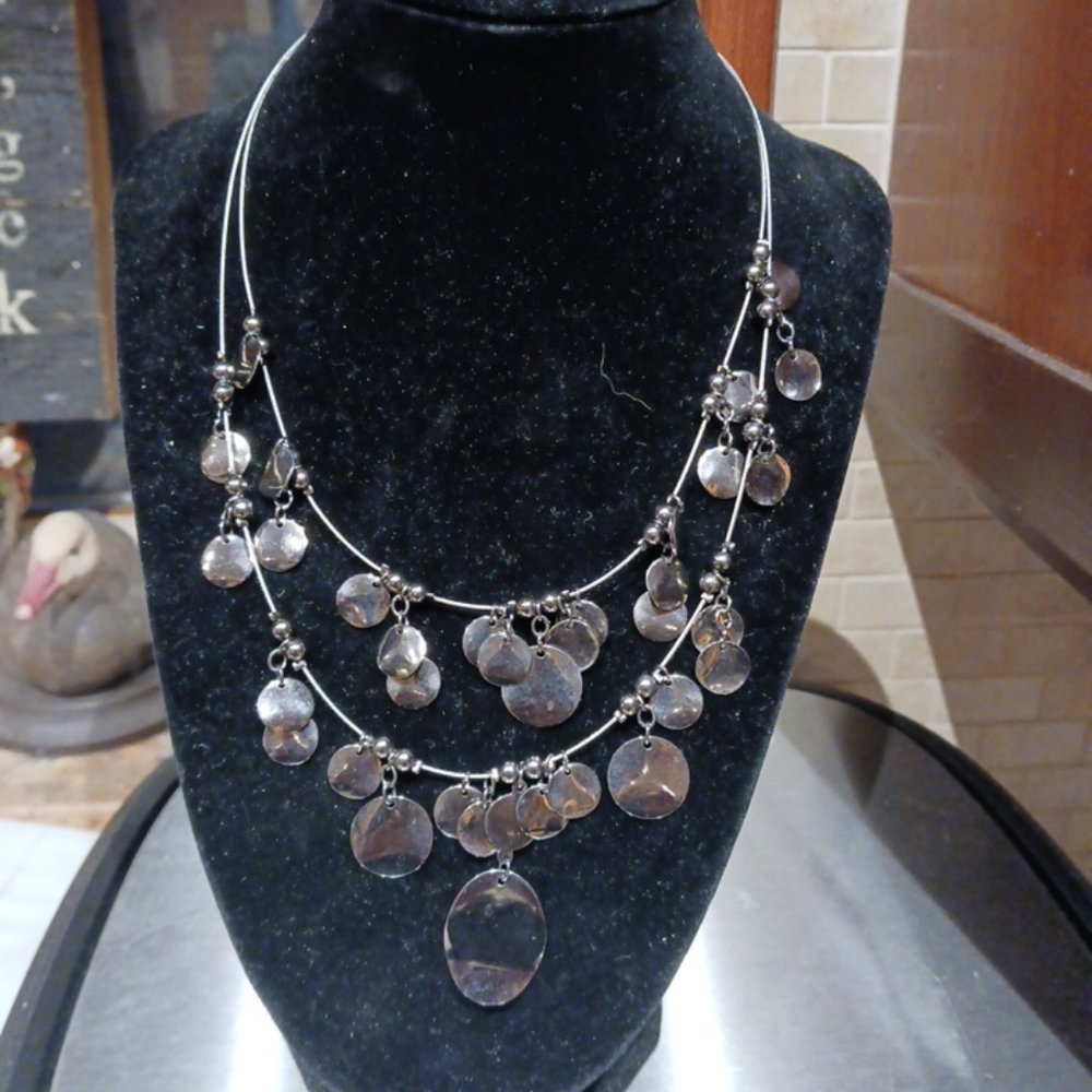 Women's 2-Strand 15in. Gunmetal Gray Wire Disc Necklace w/Extender